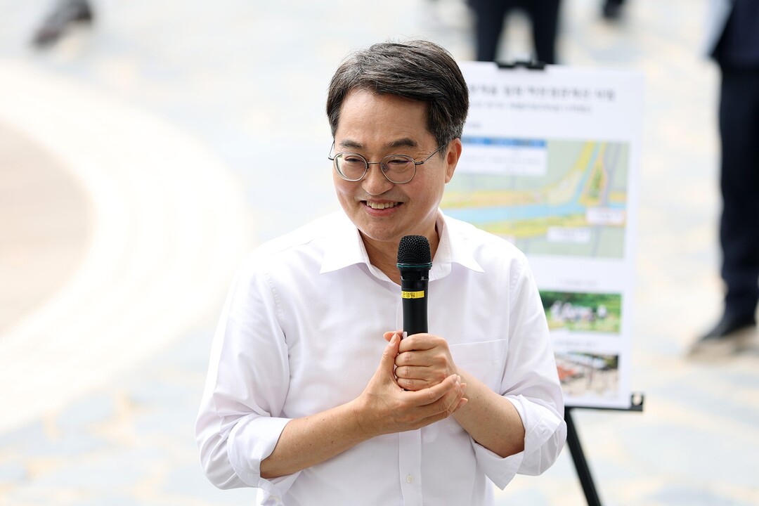 김동연 “극저신용대출은 단비…민선8기...