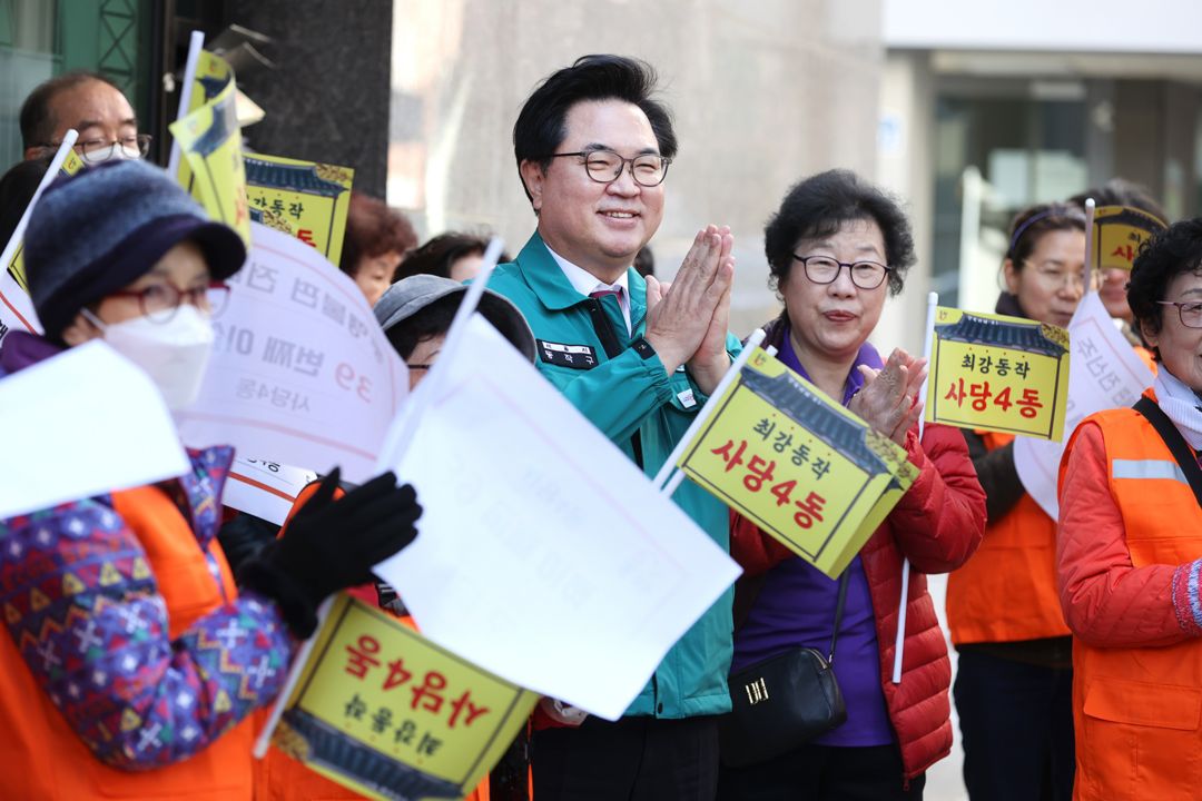 동작구, 통행 불편 전신주 이설 속도...