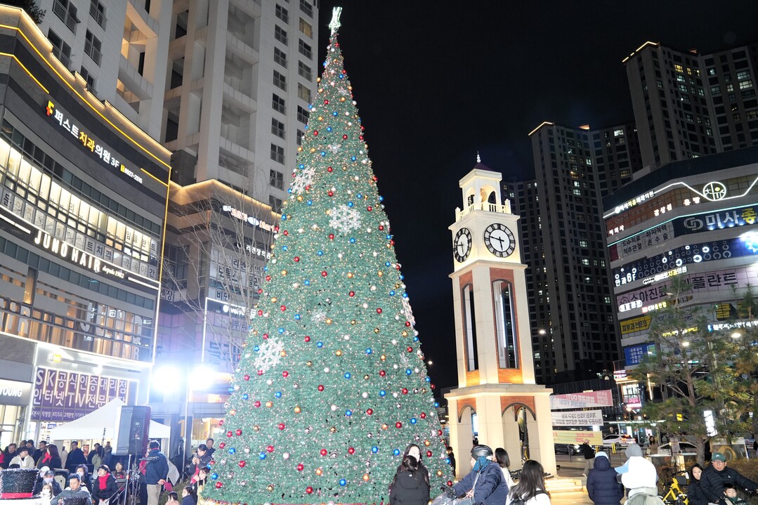 하남시, 미사문화거리서 성탄트리 점등...