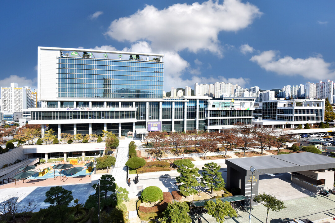 부산 사상구, 효력 잃은 여권 무료 ...