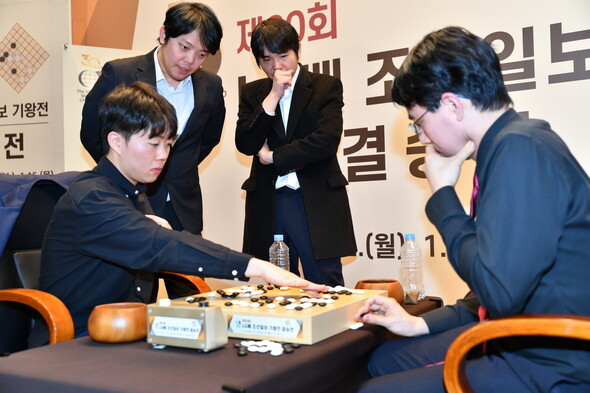 신민준 9단, 28년 만의 LG배 한...