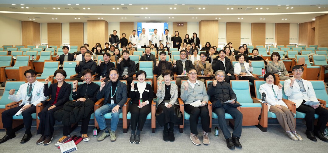 “급변하는 의료 환경 속, AI는 선...