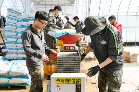 화천군 ‘군장병 우대업소 지원’ 확대…민군 상생 지역경제 활력