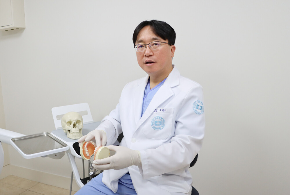 ‘구취를 부르는 잇몸질환’ 방치하면 치아까지 위협하다