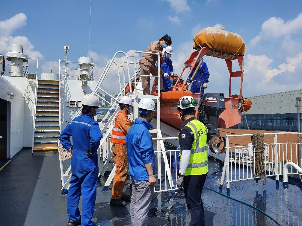 부산해수청, 한·일 여객선 8척 특별...