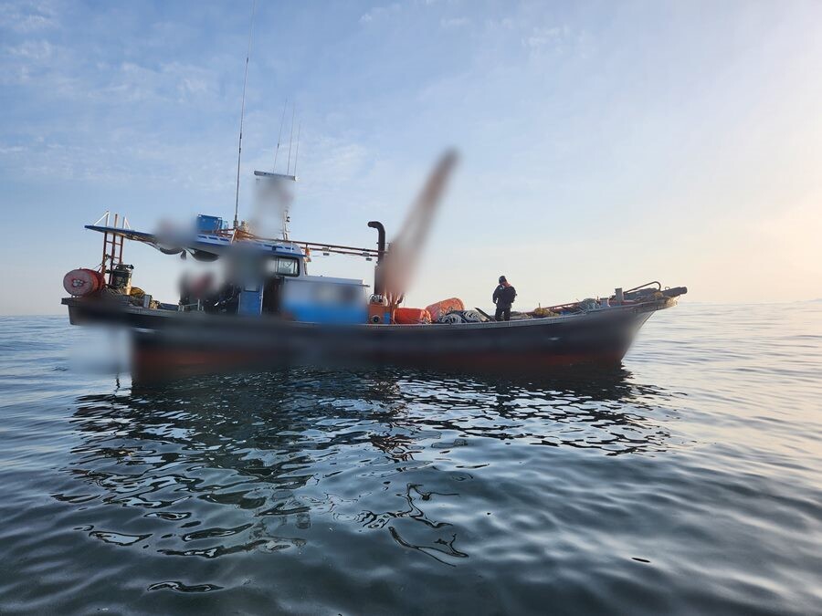 군산해경, 승선원 미신고 어선 적발…...