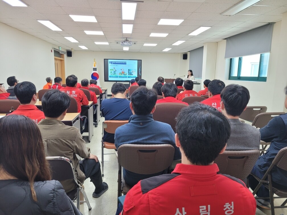 태백시, 진드기매개감염병 고위험군 대...