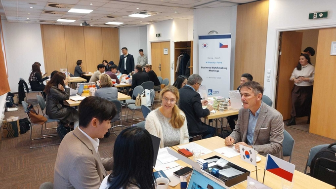수원특례시, 싱가포르·인도네시아 수출...