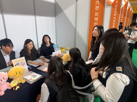 충청권 공공기관 합동채용설명회 성료…구직자 2천여 명 몰려