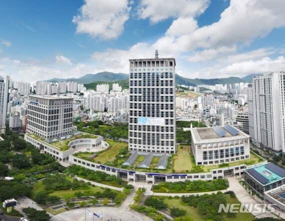 부산시, 내성지하차도 인근 도로 긴급...