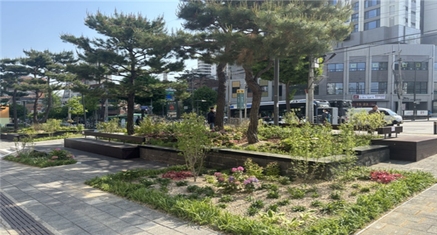 동작구, 사계절 푸른 정원 도시 만든...
