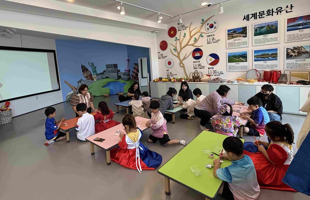 담양군, 다문화 체험교실 큰 호응속 ...