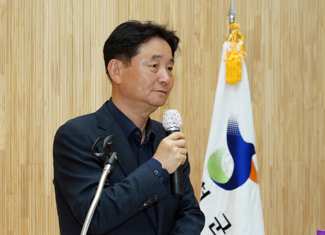 최문순 화천군수 3선 임기 마치고 퇴...